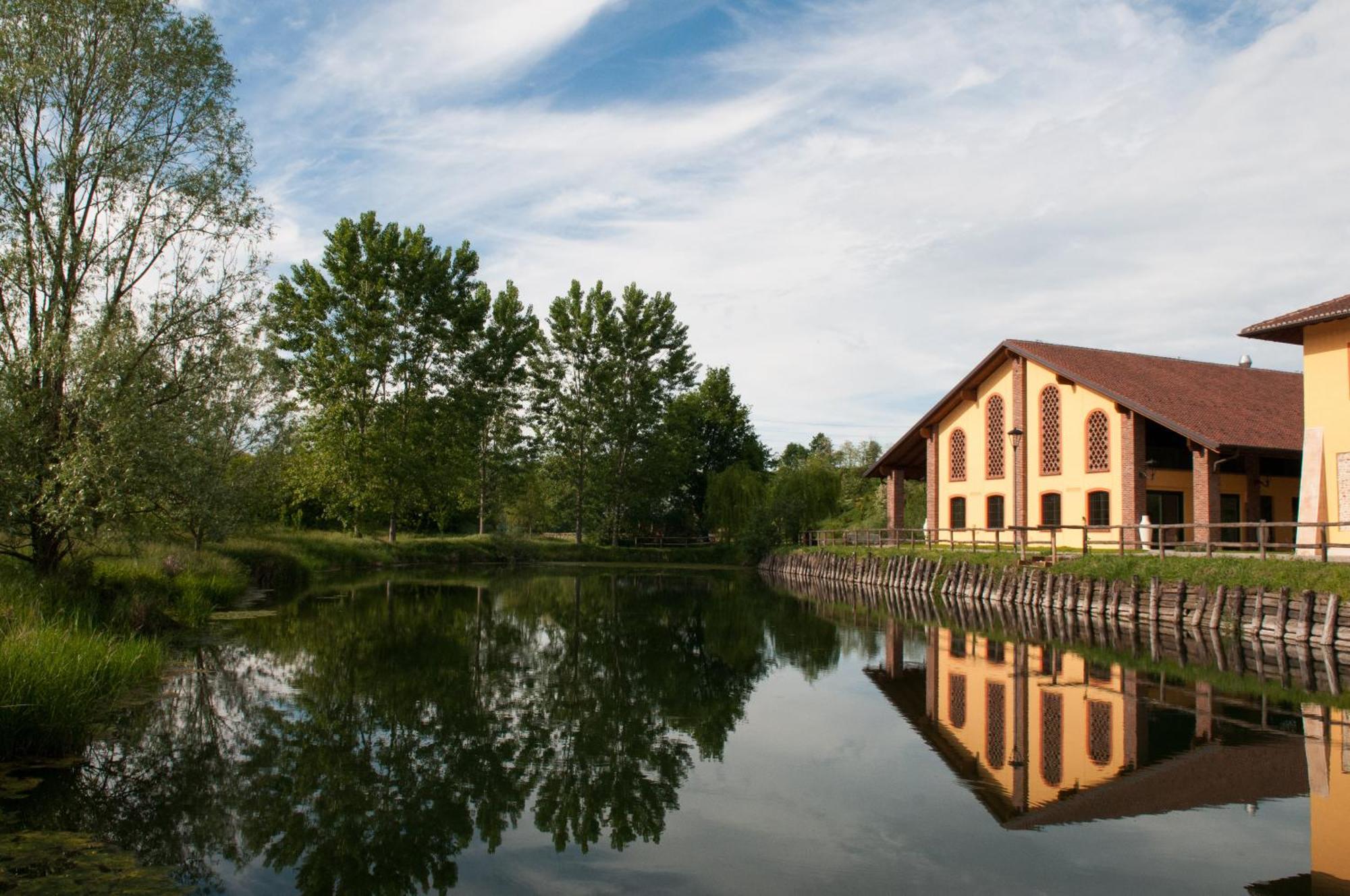 Agriturismo La Galizia Cuggiono Esterno foto