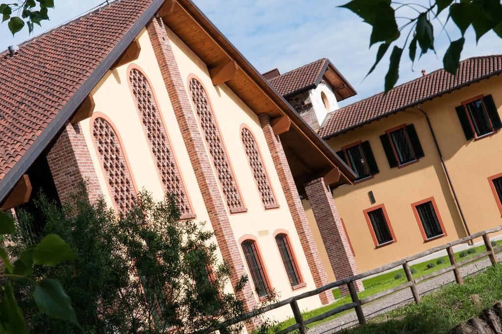 Agriturismo La Galizia Cuggiono Esterno foto